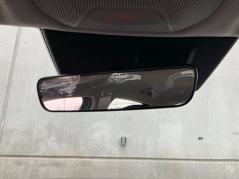 Used 2025 Kia K4 LXS image 17