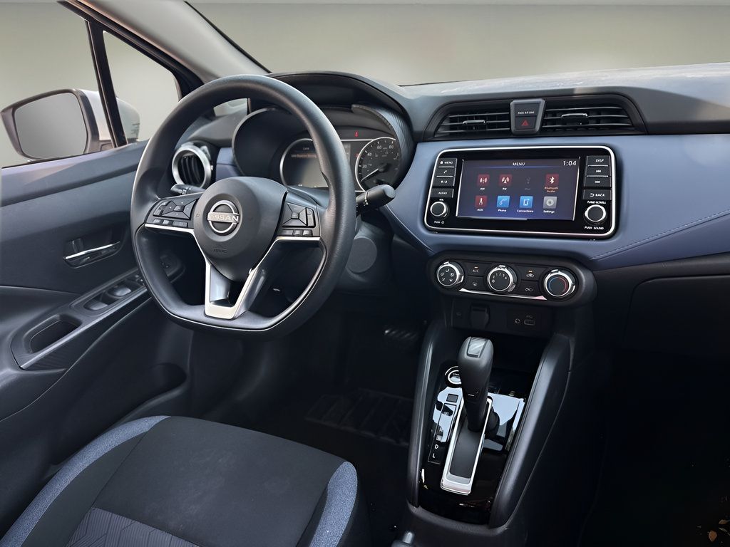 Used 2024 Nissan Versa SV FWD image 6