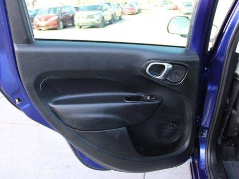 Used 2018 FIAT 500L Pop w/ Popular Equipment Group image 22