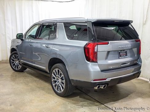 Certified 2025 GMC Yukon Denali w/ Sun & Power Step Package AWD/4WD image 4