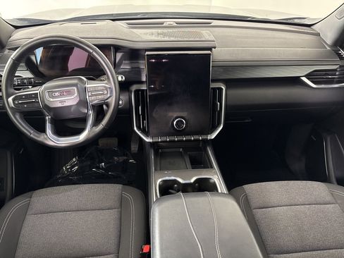 Used 2025 GMC Acadia Elevation image 34