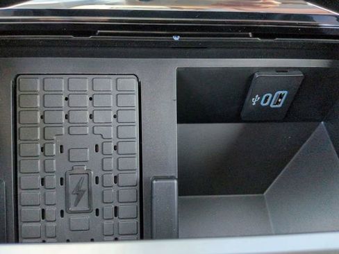 New 2026 Ford F250 King Ranch w/ Chrome Package image 25