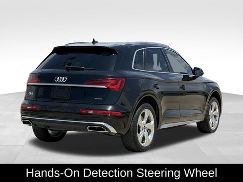 Used 2022 Audi Q5 2.0T Premium Plus w/ Premium Plus Package AWD/4WD image 10
