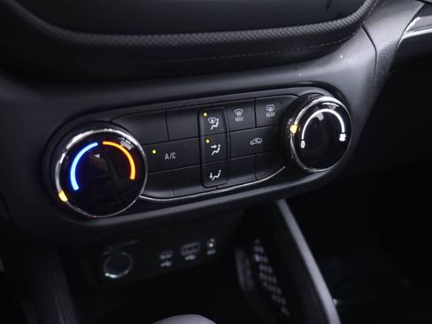 Used 2023 Chevrolet TrailBlazer LS FWD image 6