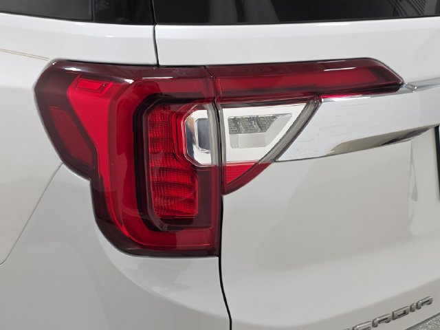 Used 2021 GMC Acadia Denali w/ Denali Technology Package AWD/4WD image 31