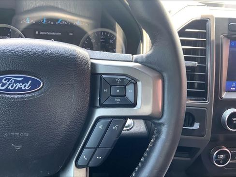 Used 2021 Ford Expedition XLT RWD image 23