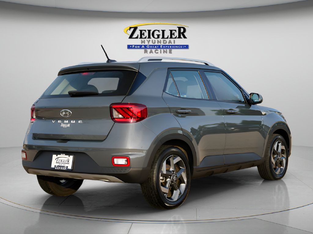 Certified 2026 Hyundai Venue SEL FWD image 7