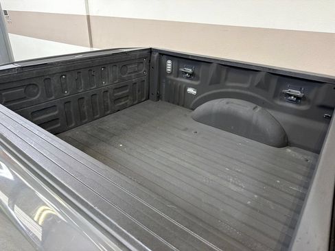 Used 2018 Ford F150 Raptor w/ Equipment Group 801A Mid AWD/4WD image 53