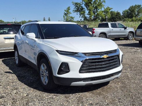 Used 2021 Chevrolet Blazer LT FWD image 2