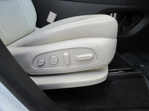 Used 2023 Buick Enclave Premium w/ Experience Buick Package AWD/4WD image 27
