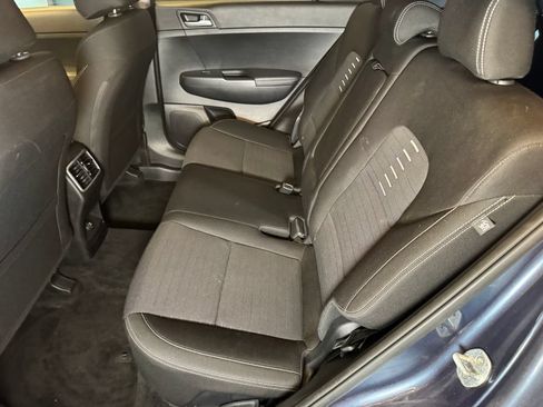 Used 2018 Kia Sportage LX AWD/4WD image 21