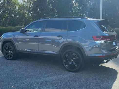 New 2026 Volkswagen Atlas SE image 6