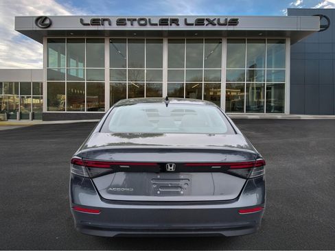 Used 2023 Honda Accord EX image 4