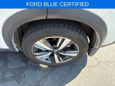Used 2021 Nissan Rogue SL w/ Premium Package AWD/4WD image 21