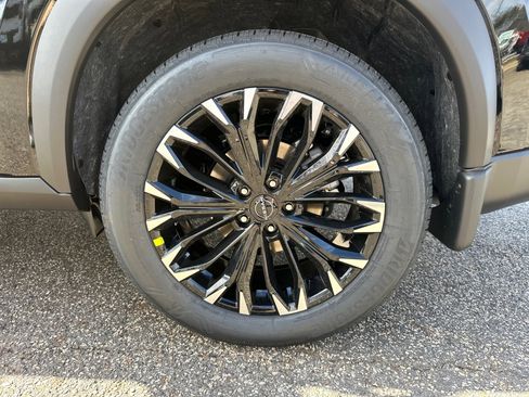 New 2026 Nissan Rogue SV image 20