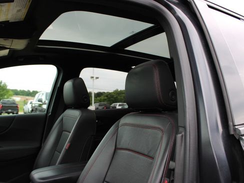 Used 2022 Chevrolet Equinox RS w/ RS Leather Package AWD/4WD image 29