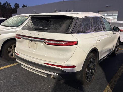 Used 2023 Lincoln Corsair Reserve image 6