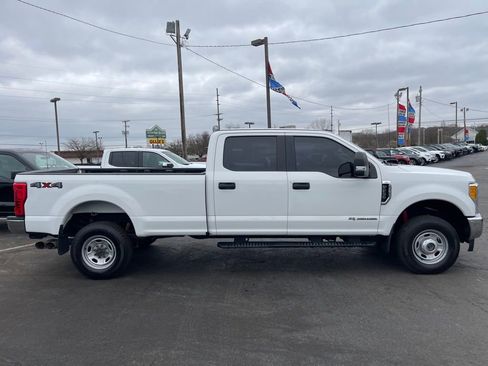 Used 2017 Ford F250 XL w/ Power Equipment Group image 7