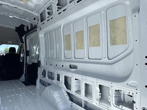 New 2026 Ford Transit 250 148 High Roof Extended image 23