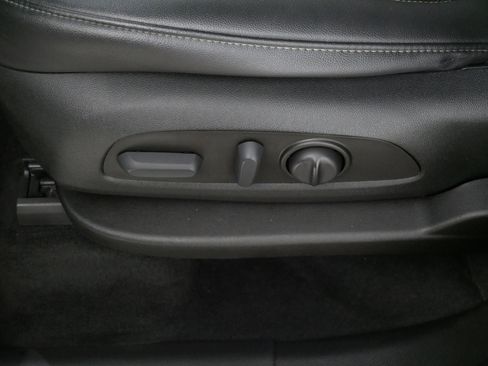 Certified 2022 Chevrolet Traverse LT image 20