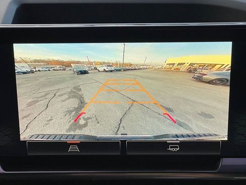 Used 2022 GMC Sierra 1500 SLT w/ SLT Convenience Package image 23