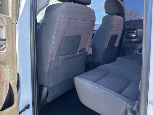 Used 2017 GMC Sierra 1500 SLE image 19