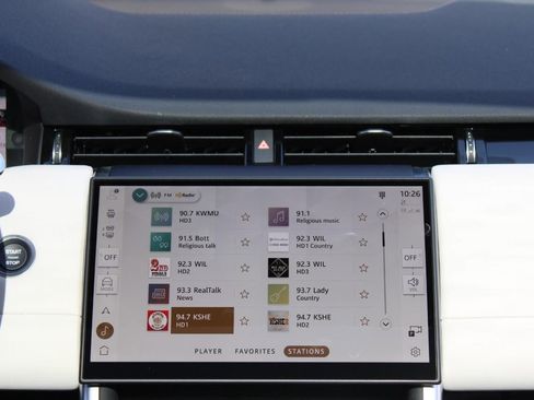 Certified 2025 Land Rover Discovery Sport S image 16