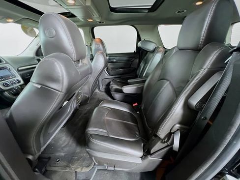 Used 2016 GMC Acadia SLT w/ Open Road Package AWD/4WD image 23