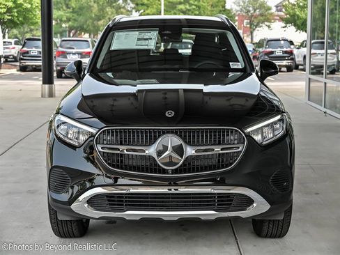 New 2025 Mercedes-Benz GLC 350e 4MATIC image 2