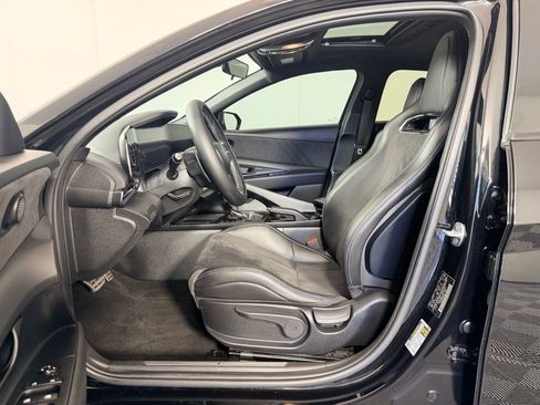 Used 2025 Hyundai Elantra N image 25