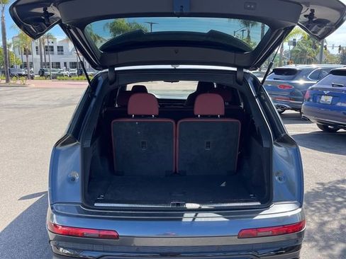 Used 2023 Audi SQ7 Prestige image 16