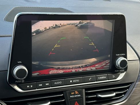 Used 2024 Nissan Altima 2.5 SV image 20