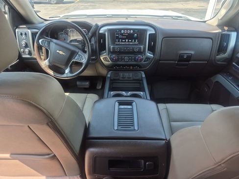 Used 2017 Chevrolet Silverado 1500 LTZ Z71 w/ LTZ Plus Package AWD/4WD image 14