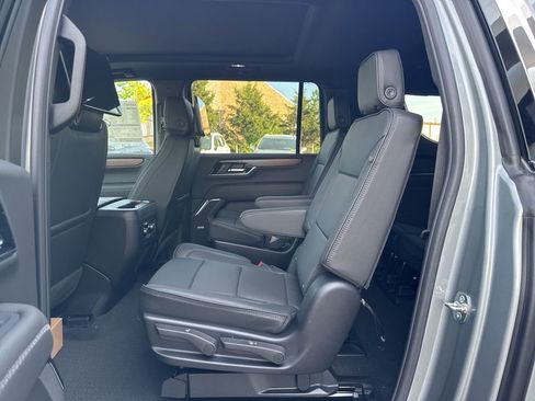 New 2026 GMC Yukon XL Denali image 27