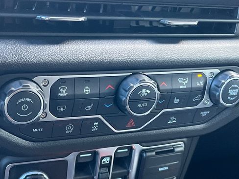 New 2026 Jeep Wrangler Unlimited Sport AWD/4WD image 20