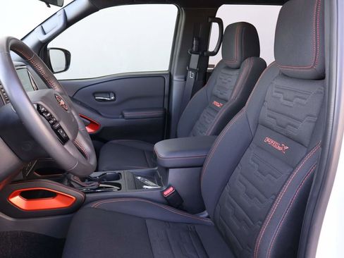 Used 2023 Nissan Frontier Pro-X w/ Pro Convenience Package image 9