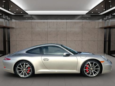 Used 2012 Porsche 911 Carrera S w/ Bose Audio Pkg RWD image 2