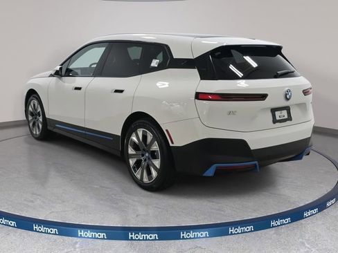 Used 2023 BMW iX xDrive50 w/ Convenience Package image 7