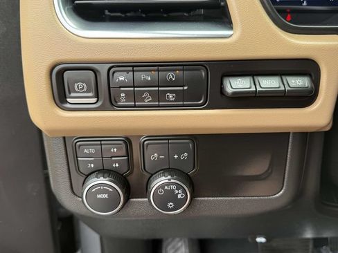 Certified 2023 Chevrolet Tahoe Premier AWD/4WD image 23