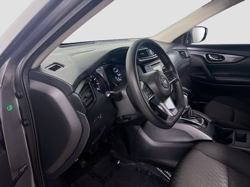 Used 2017 Nissan Rogue S FWD image 22