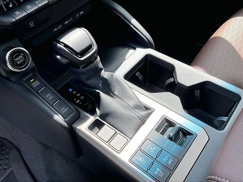 Used 2026 Toyota Land Cruiser w/ Premium Package image 16