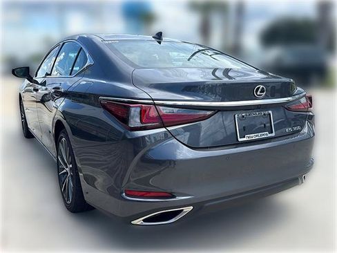 Certified 2025 Lexus ES 350 w/ Premium Package FWD image 6