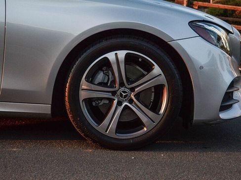 Used 2018 Mercedes-Benz E 300 E 300 w/ Premium 1 Package image 12