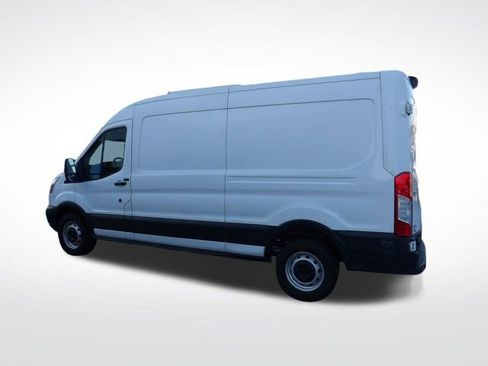 Used 2019 Ford Transit 250 148 Medium Roof image 9