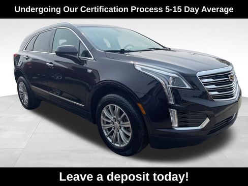 Used 2018 Cadillac XT5 Luxury FWD image 1