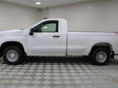 Used 2025 Chevrolet Silverado 1500 W/T w/ WT Value Package AWD/4WD image 7