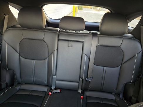 Used 2023 Genesis GV70 2.5T w/ Sport Prestige Package image 44