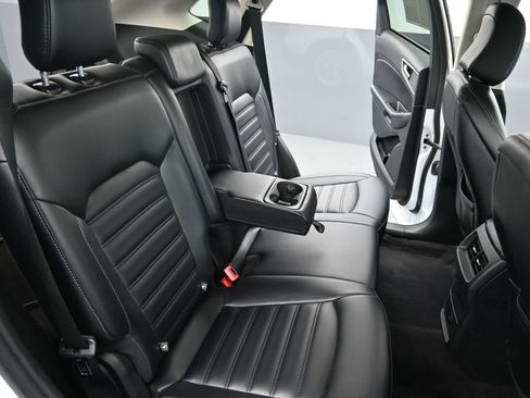 Used 2023 Ford Edge SEL image 27