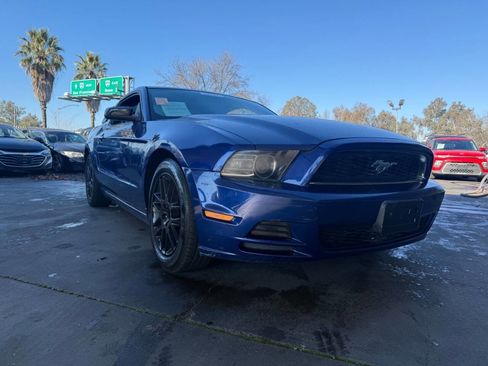 Used 2014 Ford Mustang Coupe w/ FP6 Appearance Package image 5