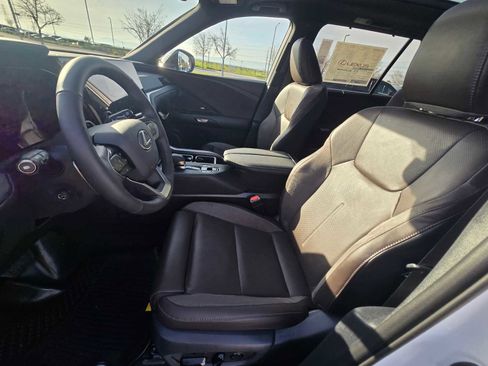 New 2026 Lexus TX 350 Luxury image 25